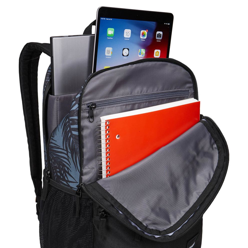 Case Logic Uplink 26L 15.6" laptop backpack